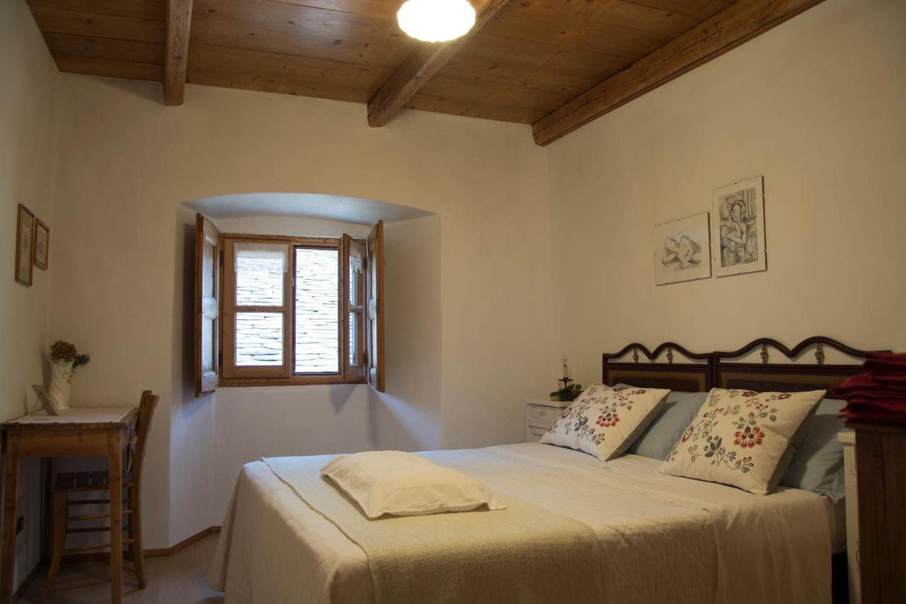 Bed and Breakfast Bb Chiavenna Centro Storico Екстер'єр фото